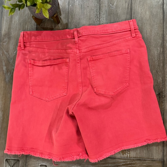 Gap Jean Shorts - Picture 9 of 11